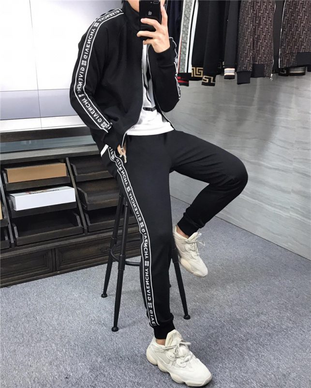 Givenchy #740562-1 Tracksuits For Men - givenchy.to